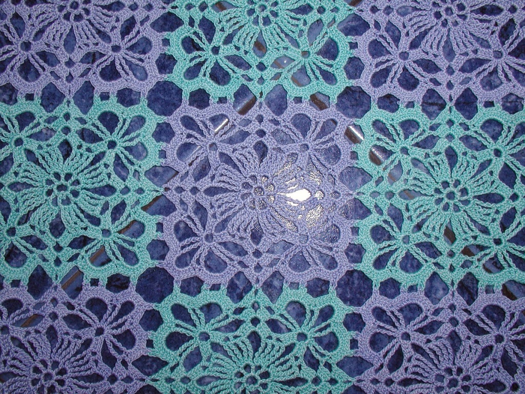 SeaWater Lace Tablecloth - Copritavolo crochet "Acquamarina"